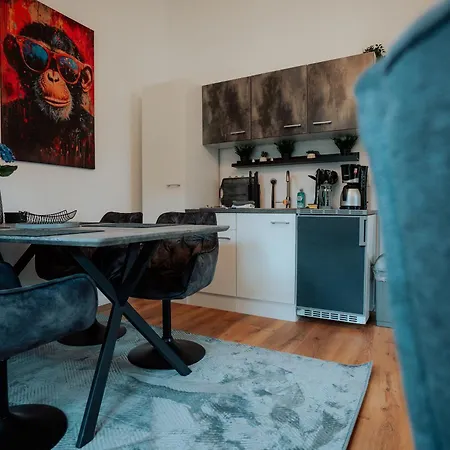 Moin Apartman